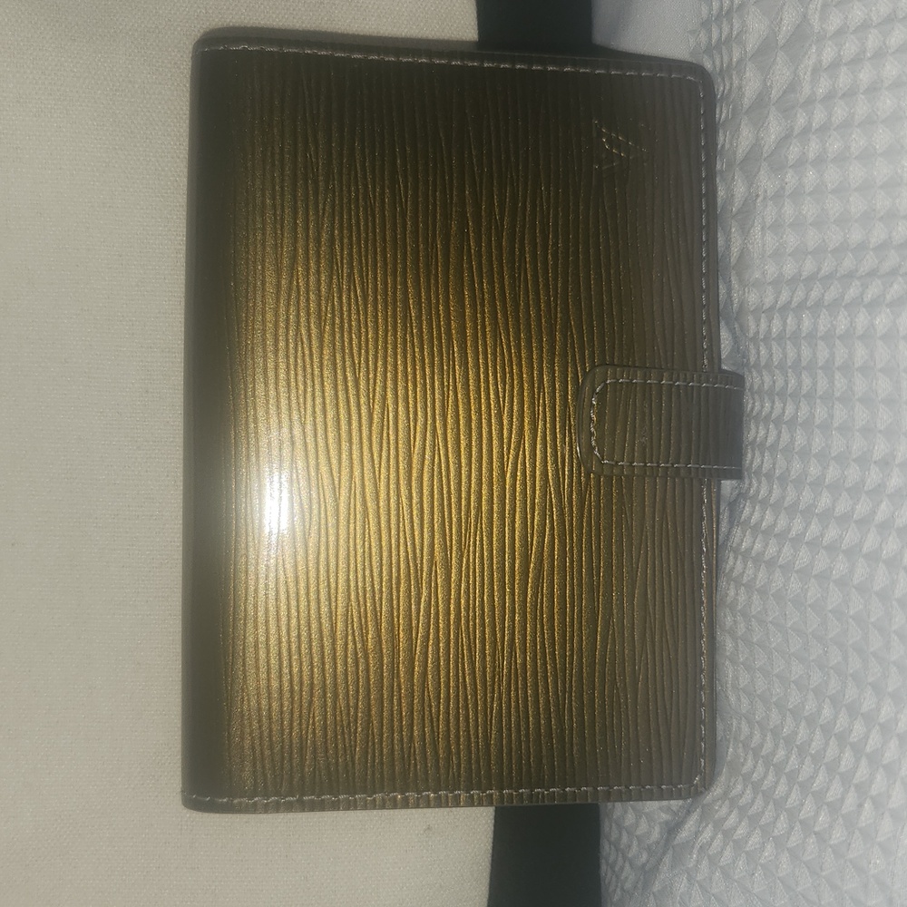 LOUIS VUITTON Cyber Epi Agenda PM Day Planner Cover Green/Gold